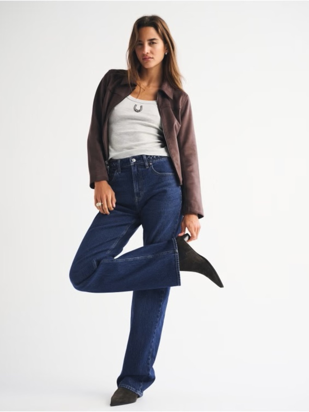 High-Rise 90s Relaxed Jean in Dark Wash - Curve Love Women size 34 Short